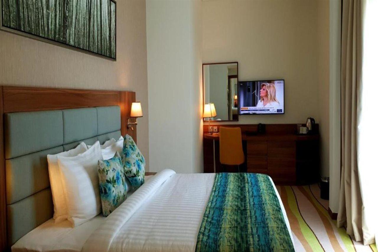 Jacob'S Garden Hotel Dubai Exterior foto